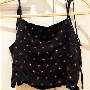 John Galt (brandy) loose black top+red flowers
